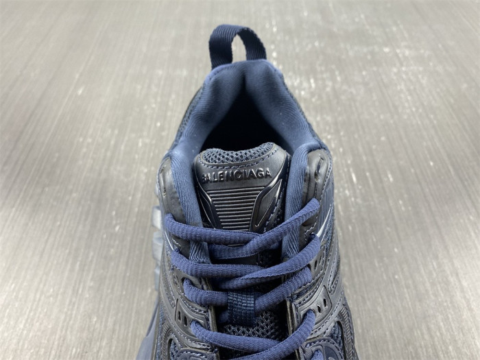 blcg defender 542022 w2dm1 4810