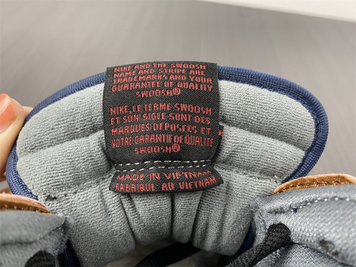 nike dunk sb high rx-0 unicorn gundam 02 banshee dh7717-400