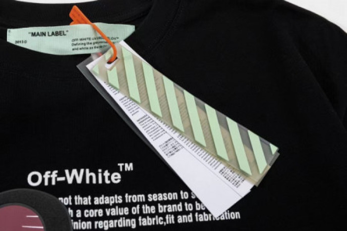off-white t-shirt w26