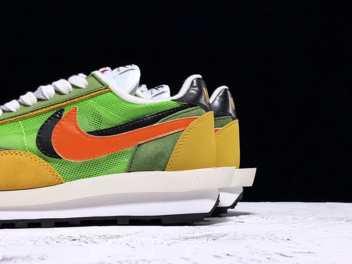 nike ld waffle sacai green multi bv0073-300
