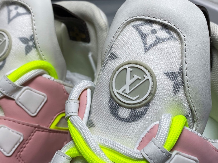 louiv archlight sneaker