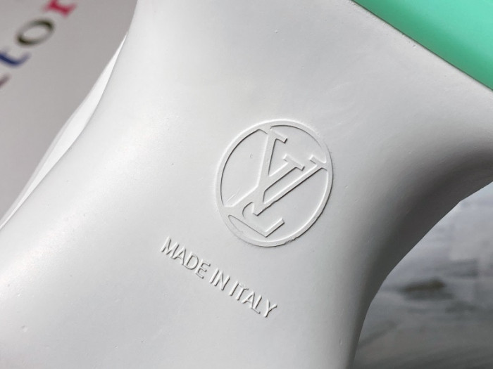 louiv archlight sneaker