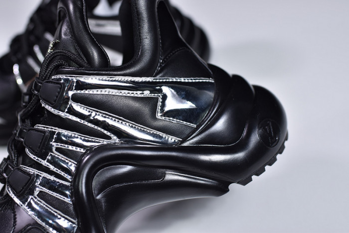 louiv archlight sneaker