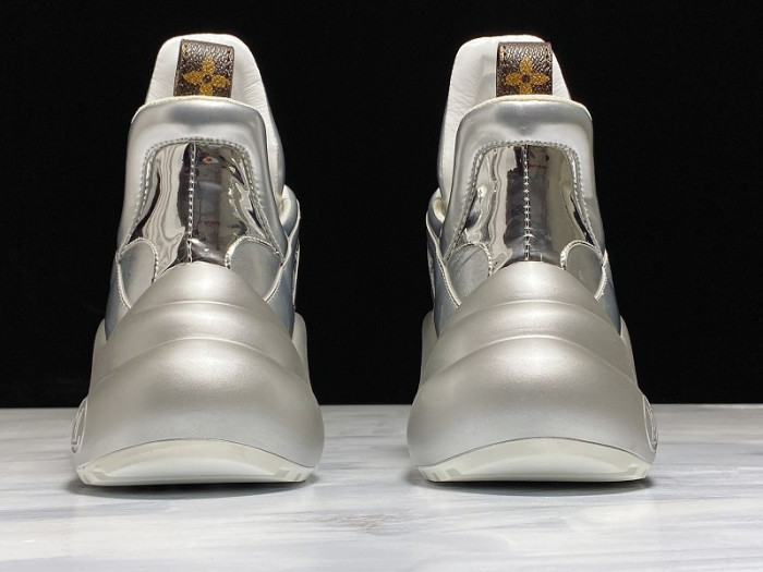 louiv archlight sneaker