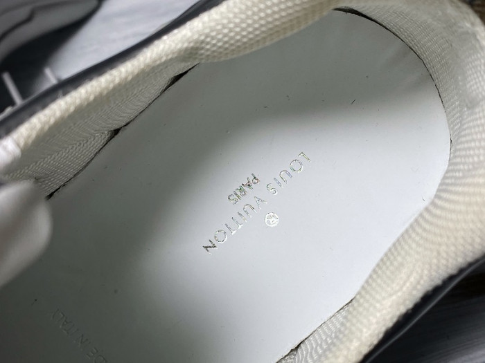 louiv archlight sneaker