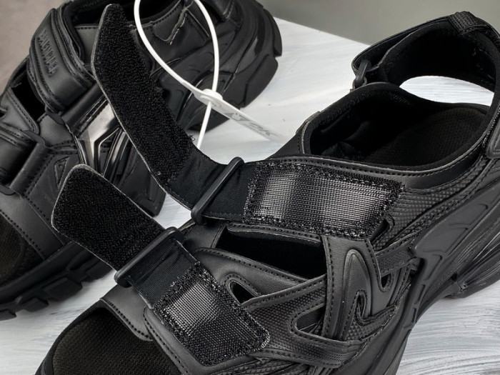 blcg track sandal black 617542w2cc11000