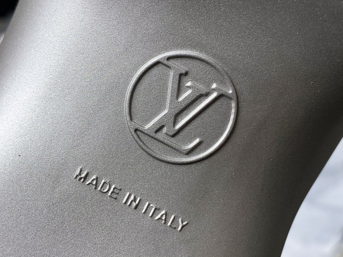 louiv archlight sneaker