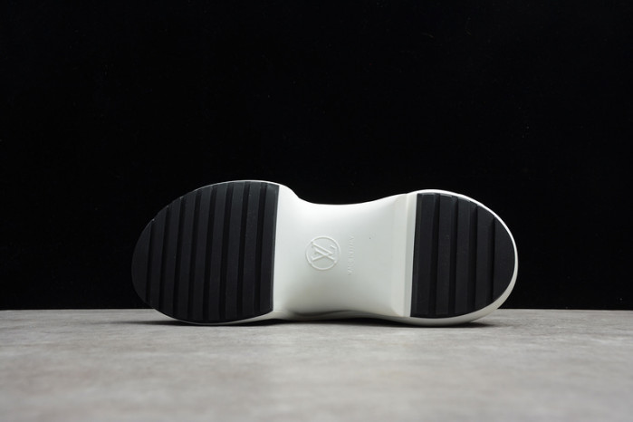 louiv archlight sneaker