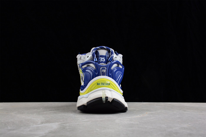 blcg runner 677402 w3rb5 9174