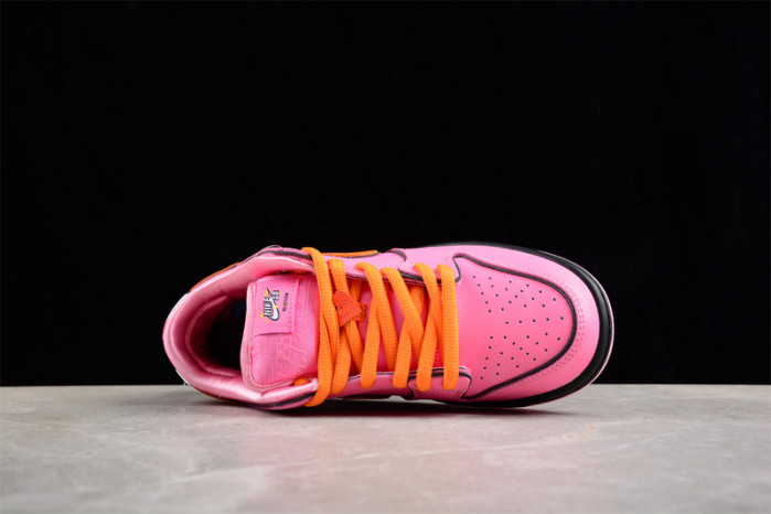 the powerpuff girls x nike sb dunk low “blossom” fd2631-600