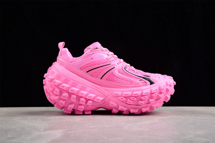 blcg defender rubber platform sneakers 685611 w2raa 5000