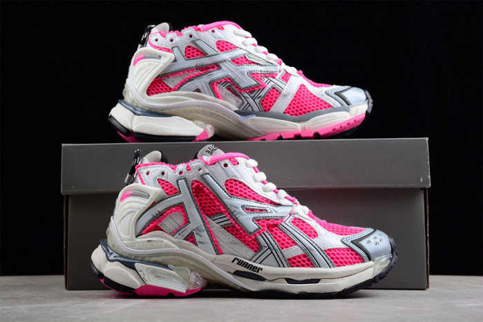 blcg runner 677402 w3rbn 9155