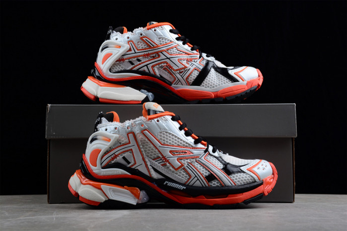 blcg runner 677402 w3rb7 9051