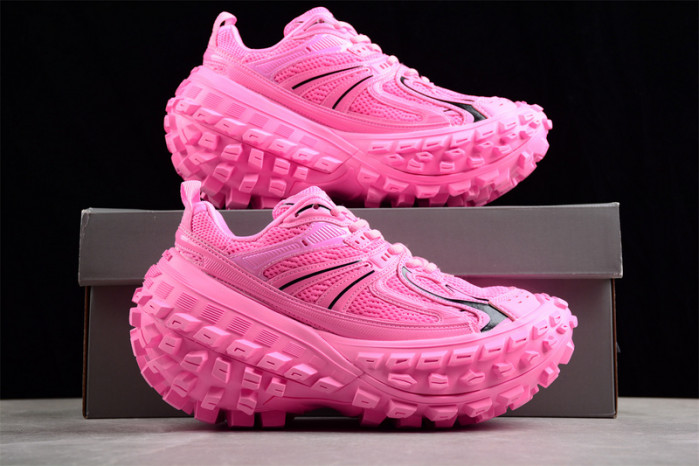 blcg defender rubber platform sneakers 685611 w2raa 5000