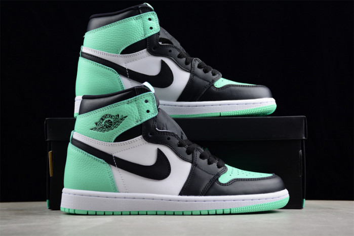 air jordan 1 high og “green glow” dz5485-130