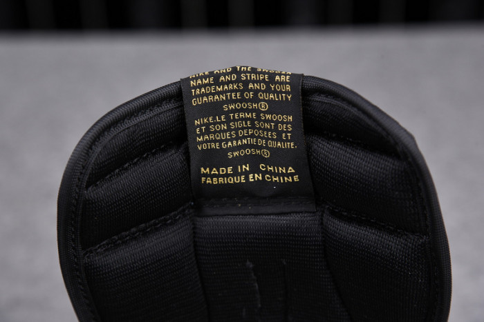 air jordan 1 retro high black metallic gold (2020) 555088-032