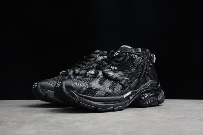 blcg runner 677402-w3ra9-1000