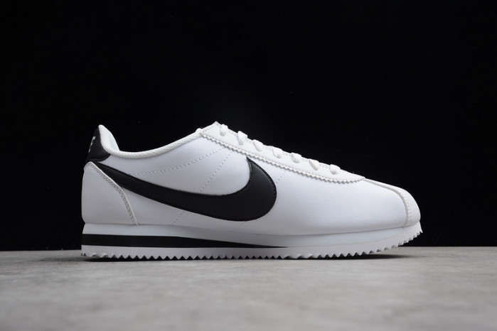 nike classic cortez white black 807471-101