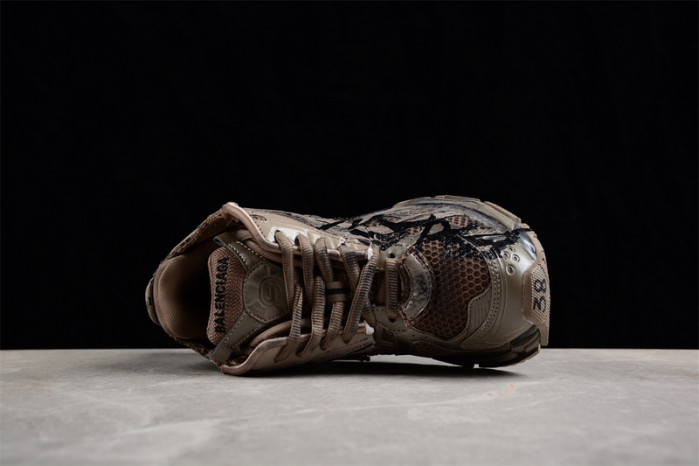 blcg runner 677402 w3rbq 2010