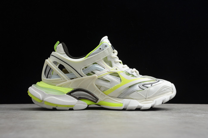 blcg track.2 beige luorescent yellow (w) 568615w2gn55819