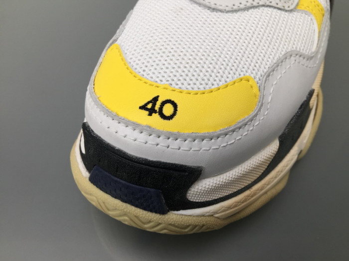 blcg sneaker triple.s.gomma 483523-w06e3-7073