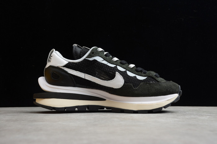 sacai nike ldwaffle black anthracite white cv1363-001