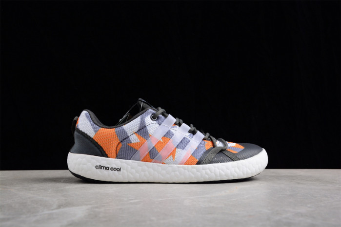 terrex cc boat graphic