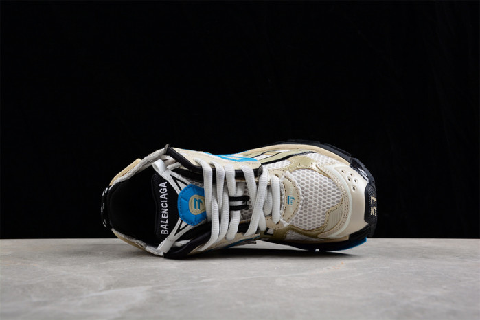 blcg runner 677402 w5rh6 0312