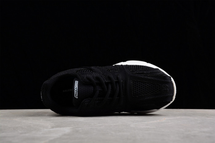 blcg phantom sneaker 679339 w2e96 1 090