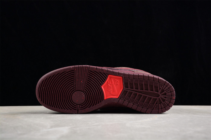 nike sb dunk low “city of love” fn0619-600