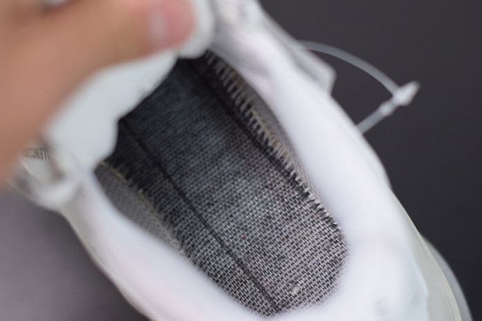 blcg sneaker triple.s.gomma fluorescent white 524039 w09e1 2021