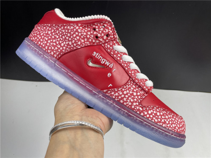 nike dunk sb low stingwater magic mushroom - dh7650-600
