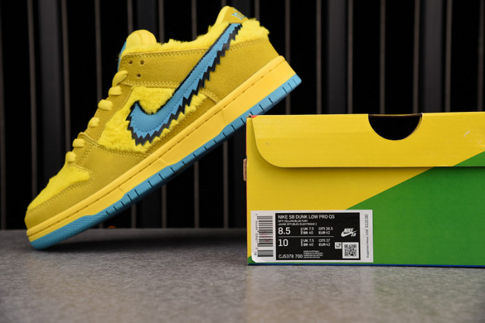 grateful dead x nike sb dunk low yellow bear cj5378-700