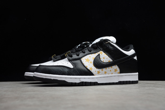nike sb dunk low S*p*e stars black (2021) dh3228-102