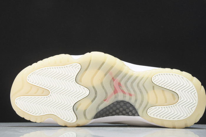 air jordan 11 retro platinum tint 378037-016