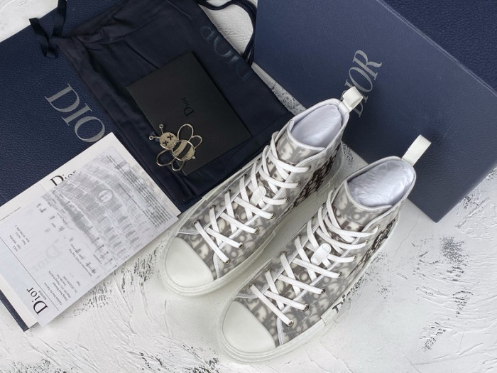 d10r b23 oblique high top sneakers