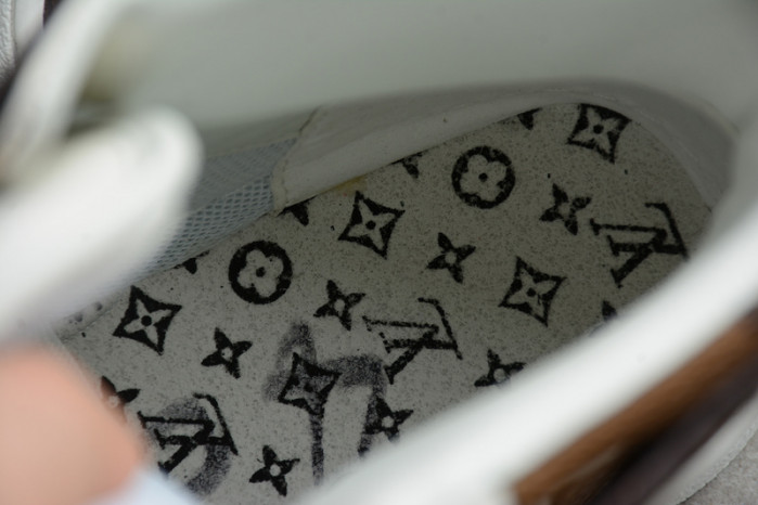 louiv stellar sneaker