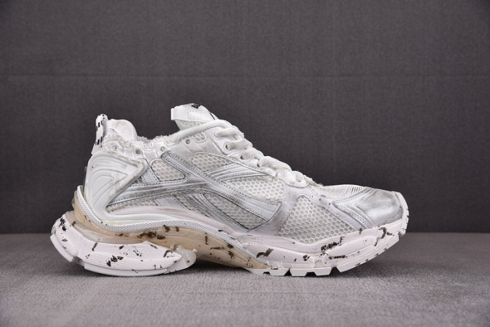 blcg runner 656065 w3ra9 9001