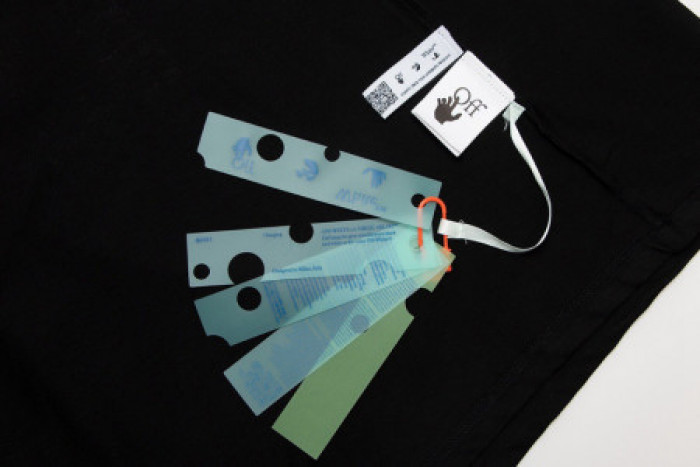 off-white t-shirt w45