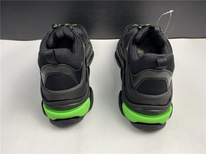 blcg sneaker triple.s.gomma black and green 524039 w2pw1 4881