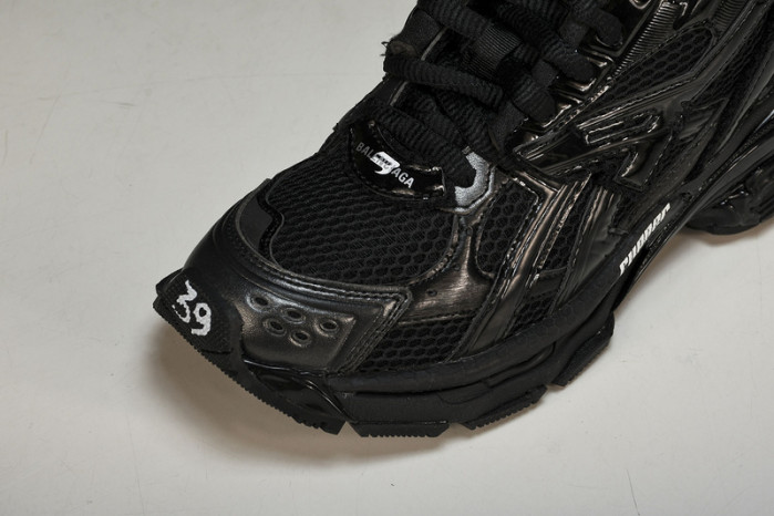 blcg runner 677403 w3rb 11000