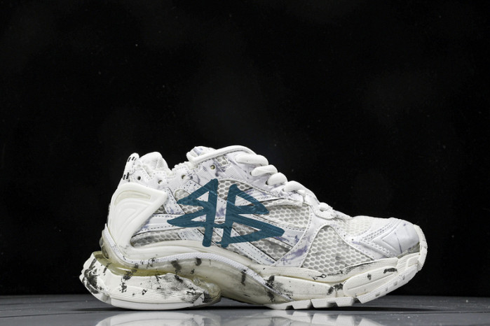 blcg runner 677403 w3rny 0133