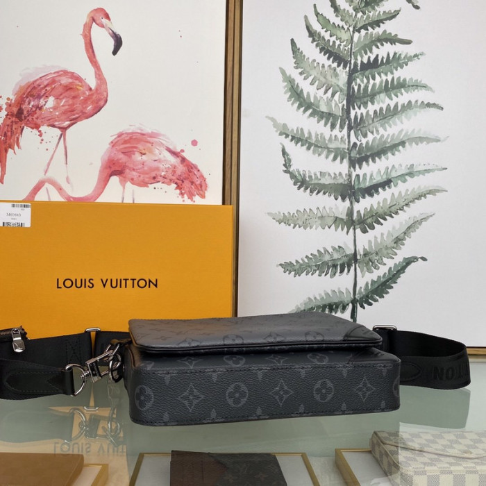 louiv trio messenger bag 25 *18 *4cm m69443