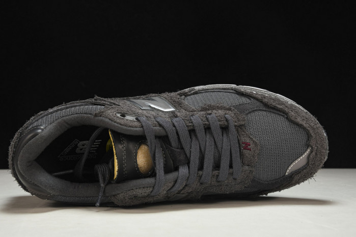 new balance 2002r protection pack phantom m2002rdb