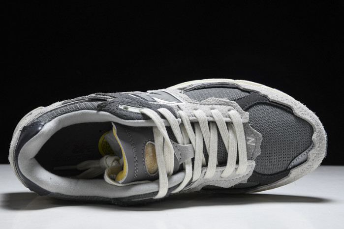 new balance 2002r protection pack rain cloud m2002rda