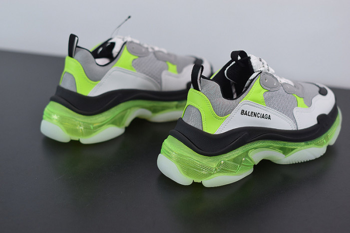 blcg sneaker triple.s.gomma grey white green 541624 w2fr1 8297