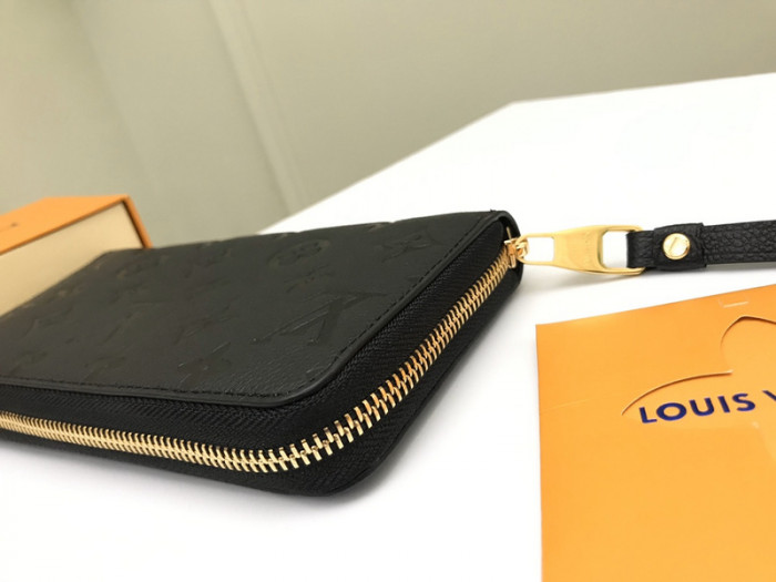 louiv bag monogram empreinte zippy m60571