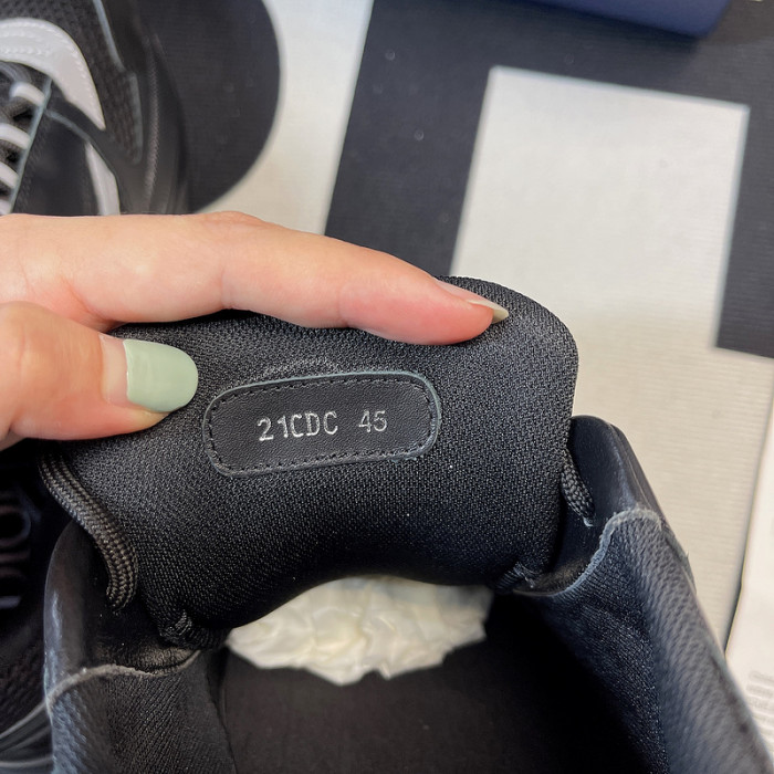 d10r homme b22 trainer sneaker