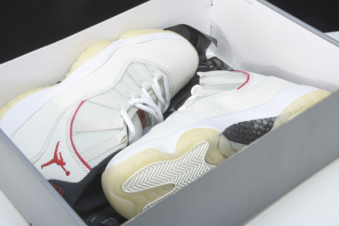 air jordan 11 retro platinum tint 378037-016
