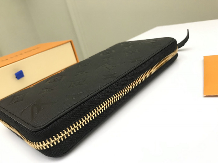 louiv bag monogram empreinte zippy m60571